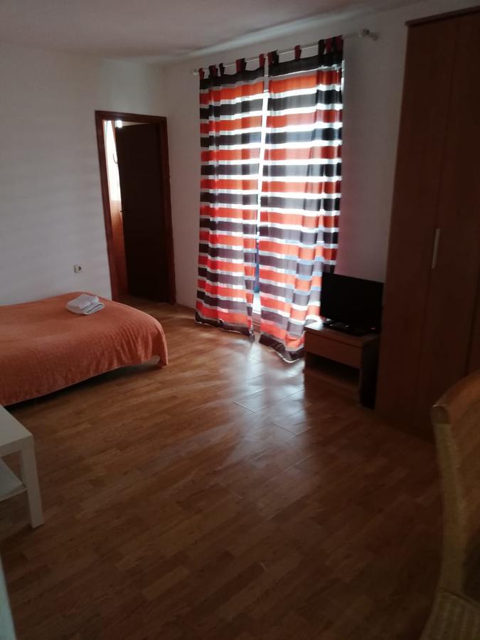 Appartamento Oguic Apartman Pag Town Esterno foto